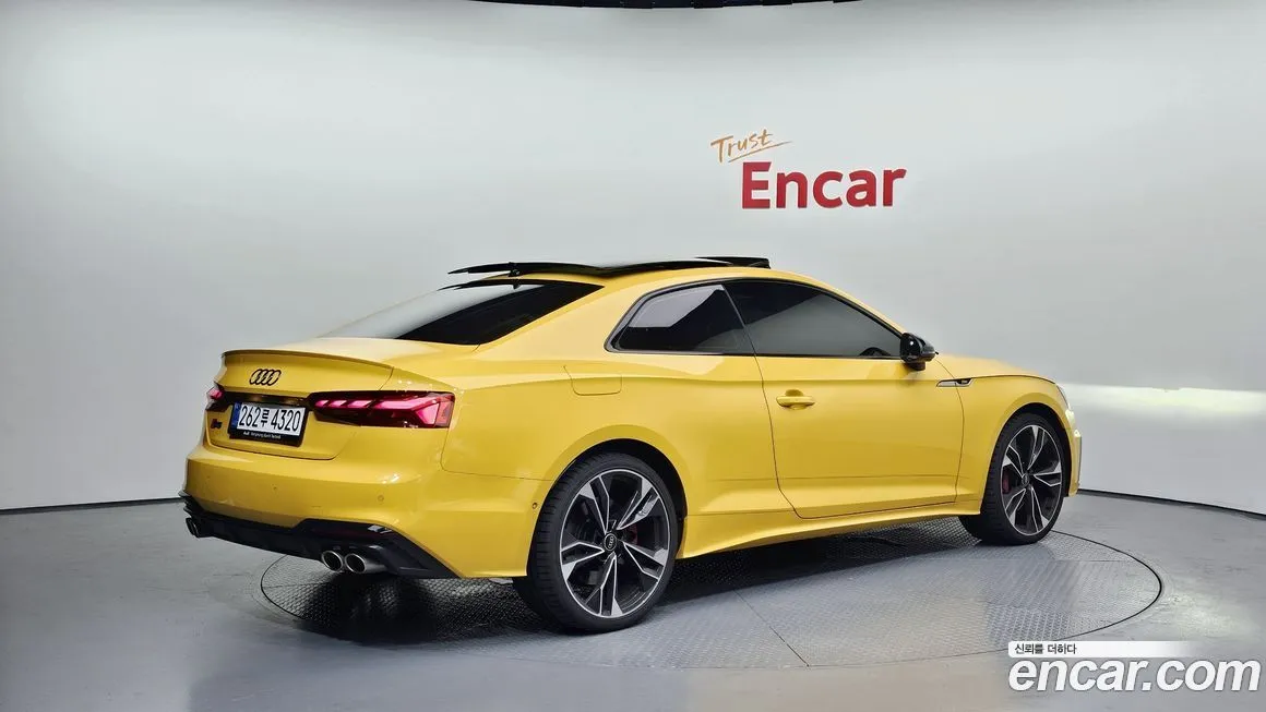 Audi S5 2023 из KR, фото 2