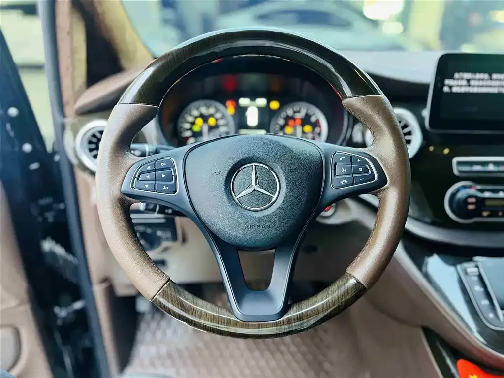 Mercedes-Benz Vito — фото 6