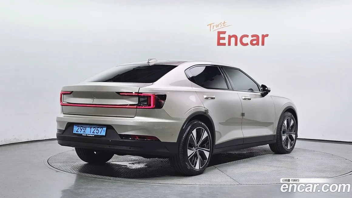 Polestar Polestar 2 2023 из KR, фото 2
