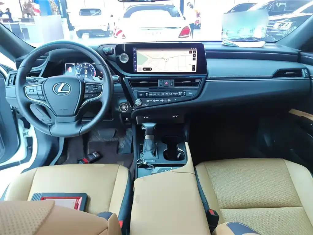 Lexus ES 2023 из CN, фото 10