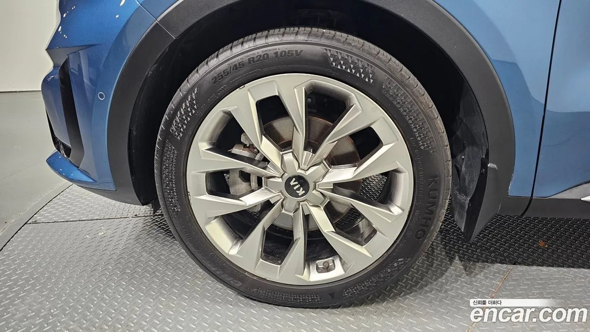 Kia Sorento — фото 5