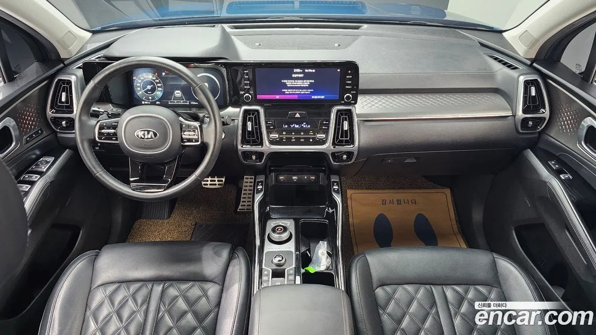 Kia Sorento — фото 7
