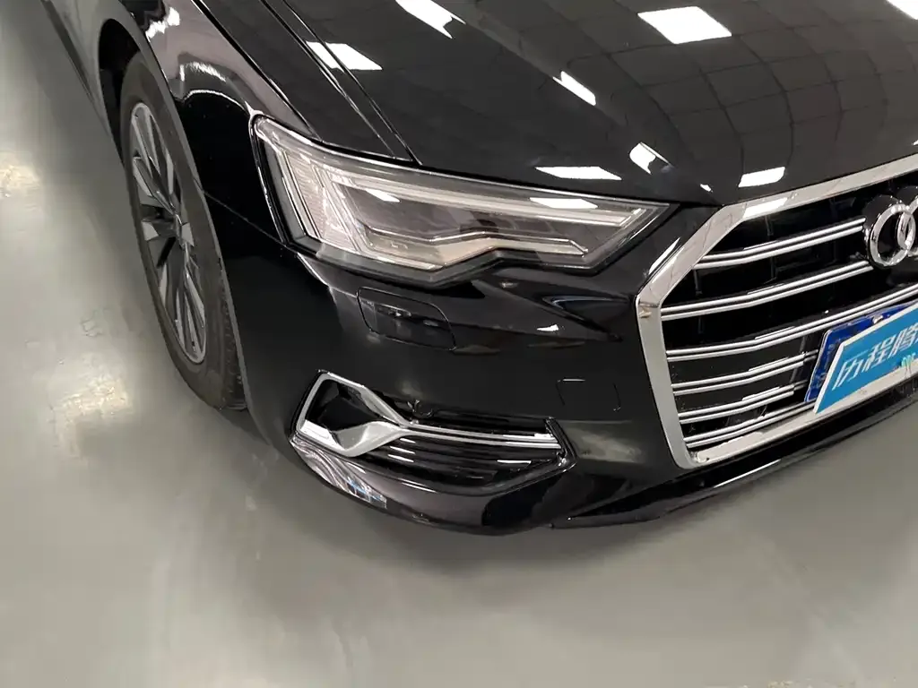 Audi A6L 2023 из CN, фото 3