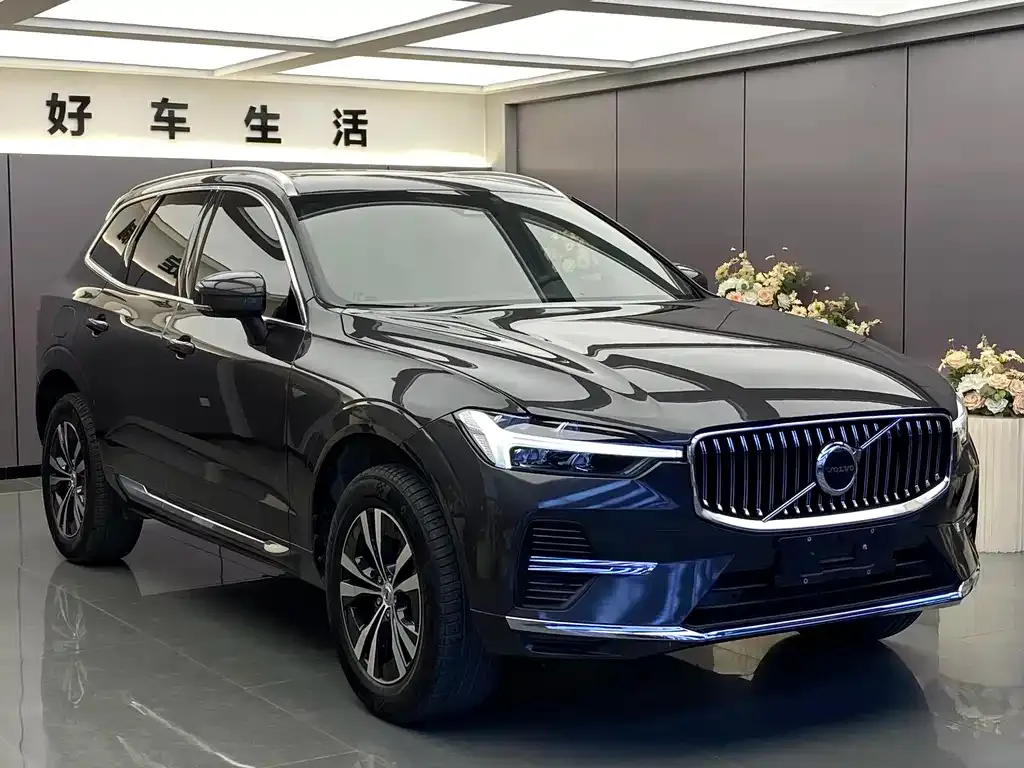 Volvo XC60 2024 из CN, фото 3