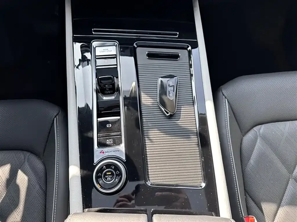 Volkswagen Teramont 2024 из CN, фото 10