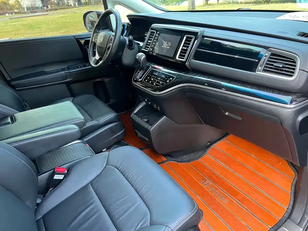 Honda Elysion 2021 из CN, фото 10