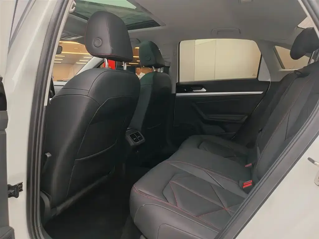 Volkswagen Lavida 2024 из CN, фото 8