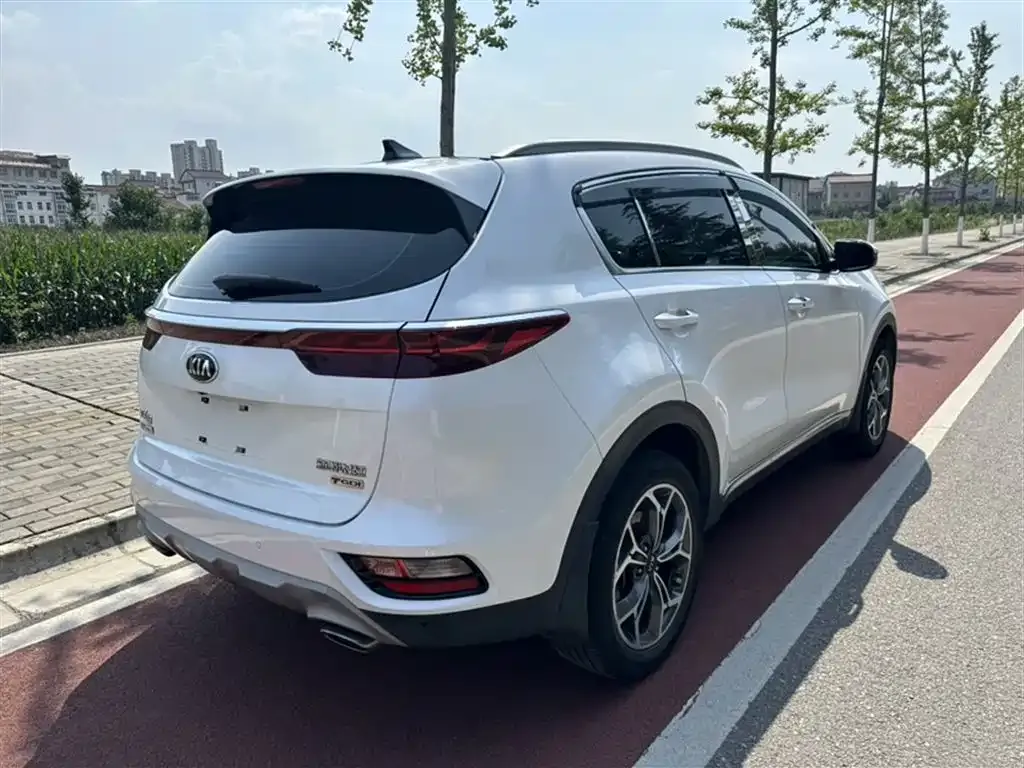 Kia KX5 2021 из CN, фото 9