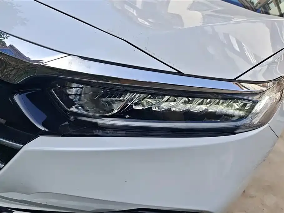 Honda Accord — фото 5