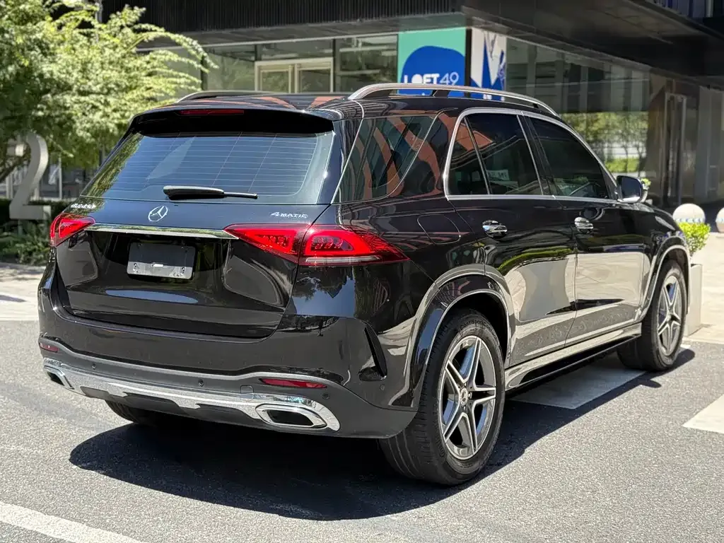 Mercedes-Benz GLE — фото 8