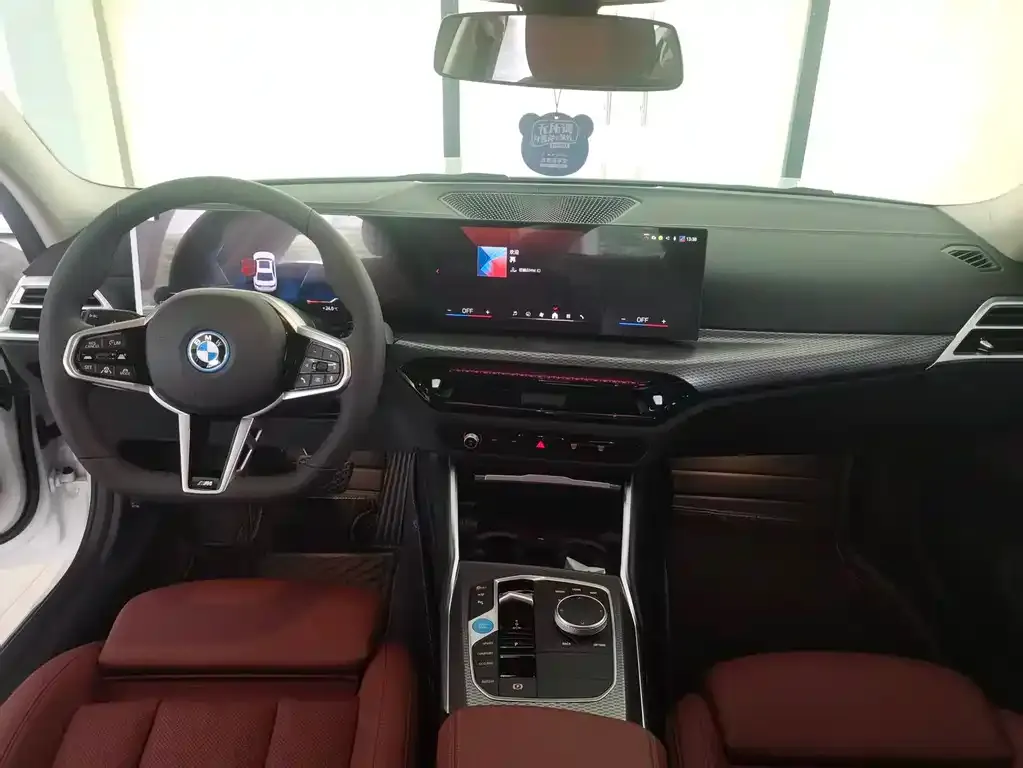 BMW i3 2025 из CN, фото 6