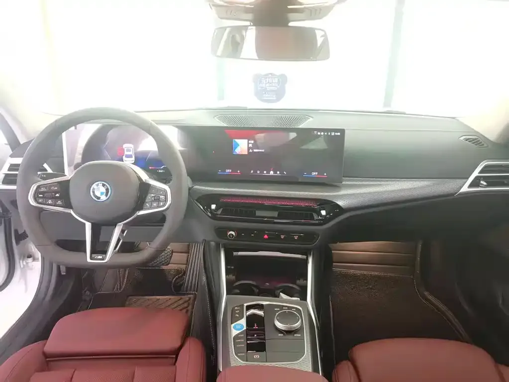 BMW i3 2025 из CN, фото 7