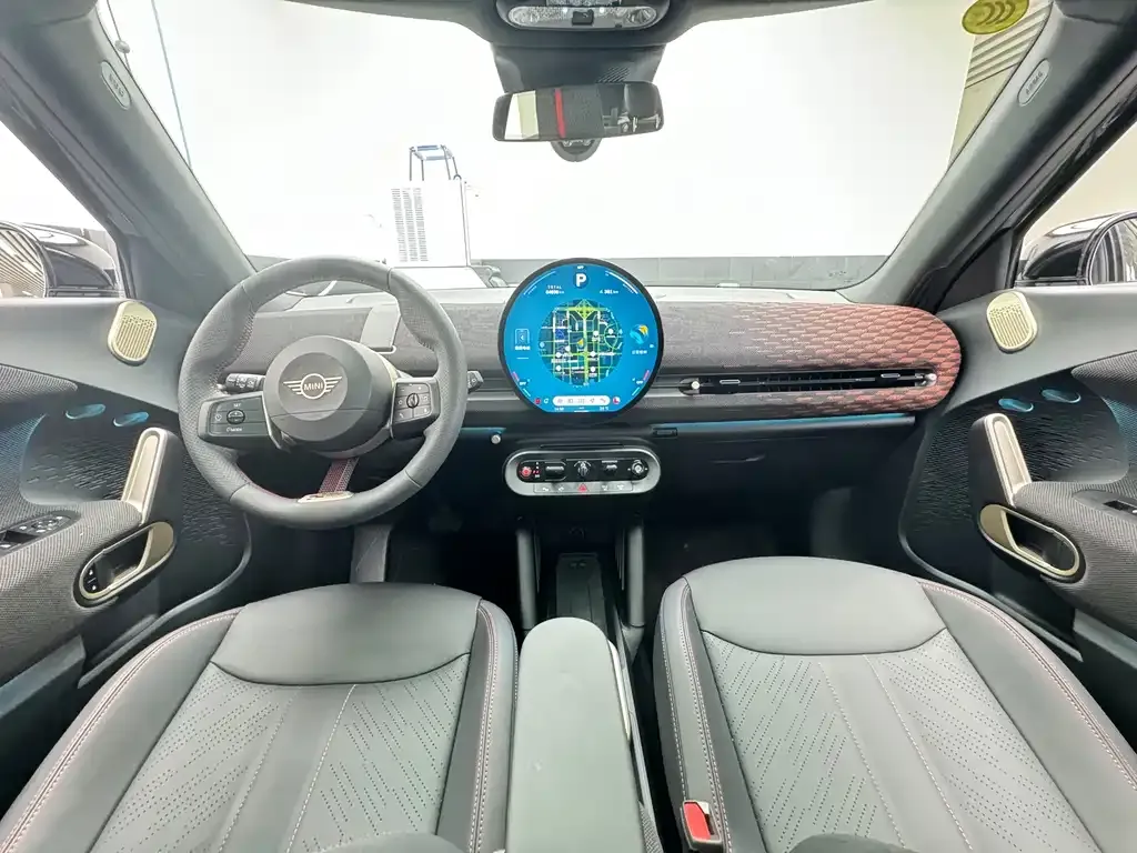 [object Object] MINI ACEMAN EV 2024 из CN, фото 9