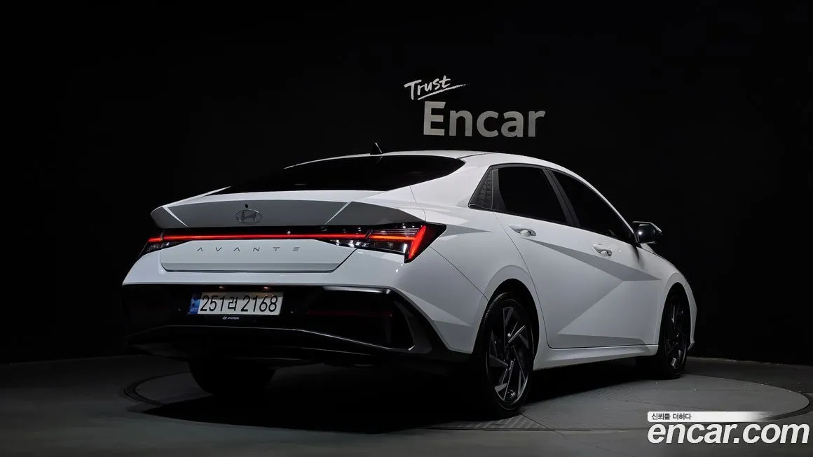 Hyundai AVANTE — фото 2