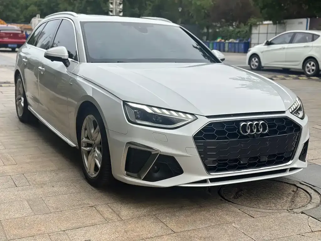 Audi A4 (Import) 2022 из CN, фото 3
