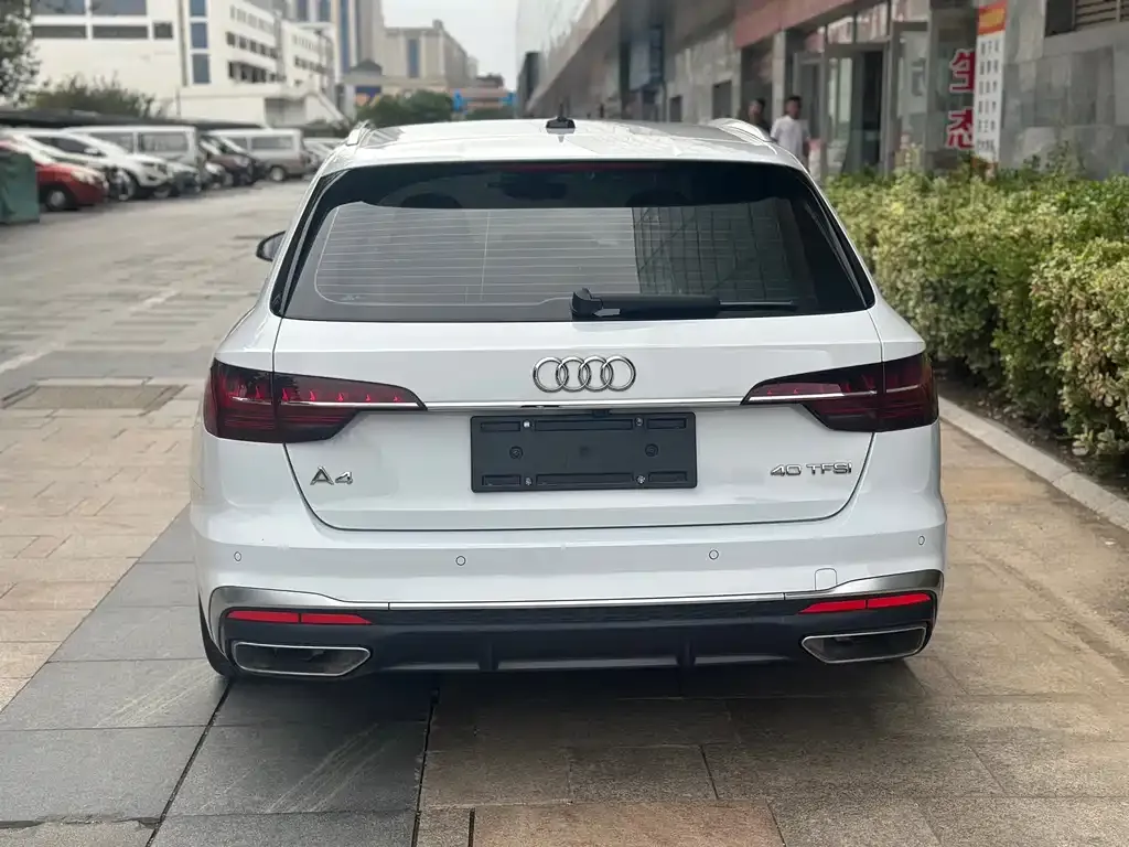 Audi A4 (Import) 2022 из CN, фото 5