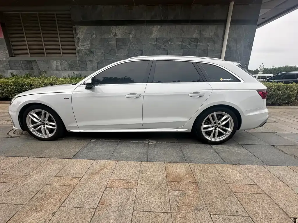 Audi A4 (Import) 2022 из CN, фото 7