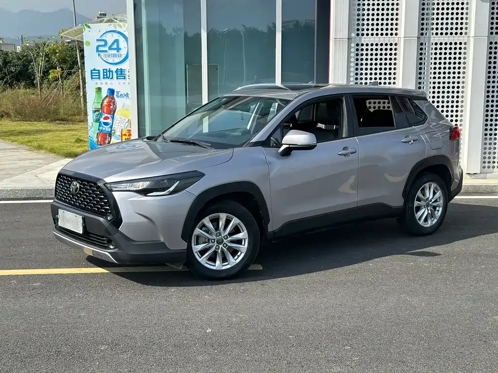Toyota Corolla Cross 2022 из CN, фото 4