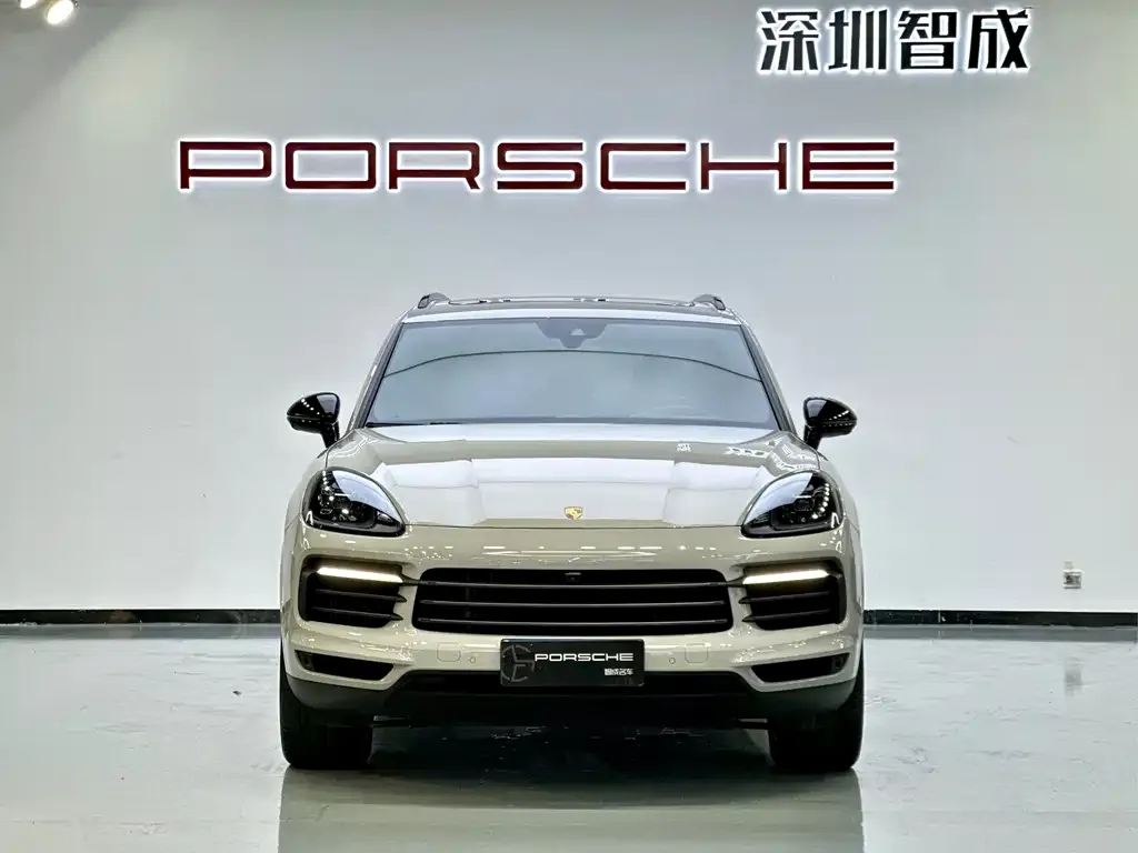 Porsche Cayenne — фото 2