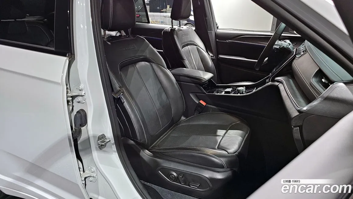 Jeep Cherokee 2023 из KR, фото 10
