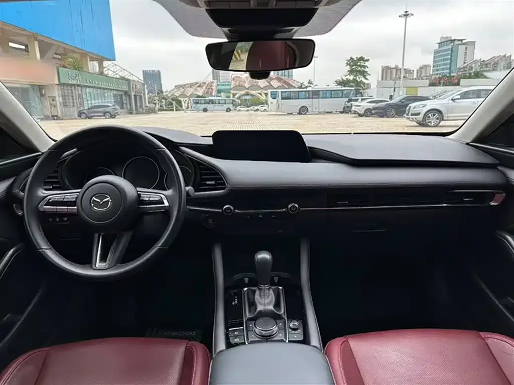 Volkswagen Golf 2022 из CN, фото 3