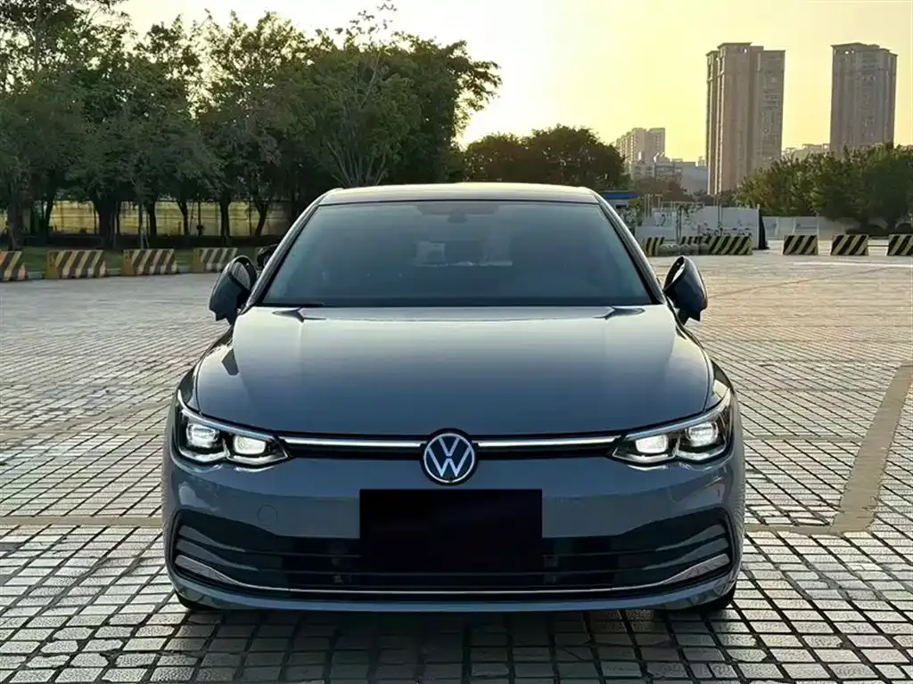 Volkswagen Golf 2022 из CN, фото 8
