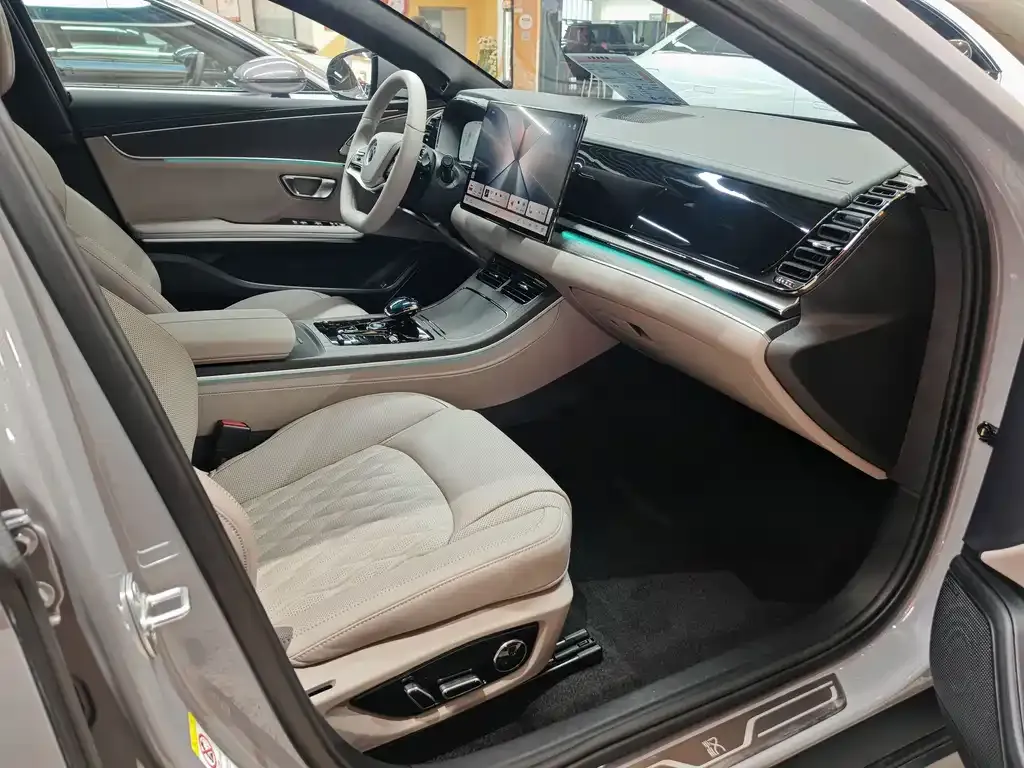 BYD Han 2025 из CN, фото 4