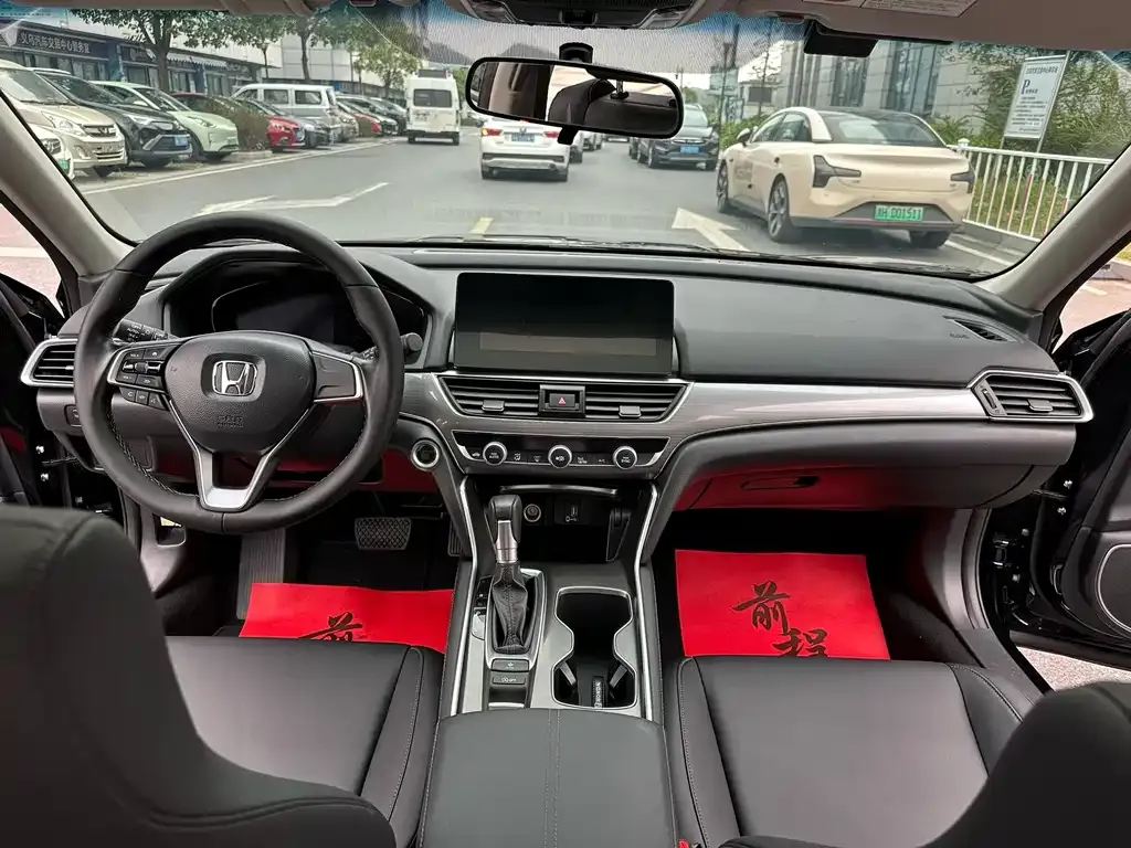 Honda Accord — фото 6