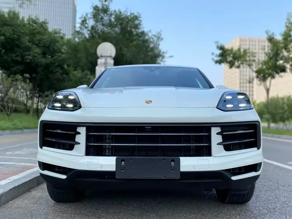 Porsche Cayenne 2025 из CN, фото 2