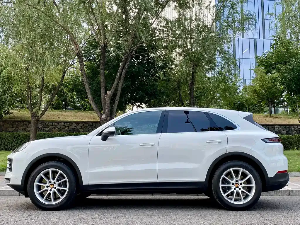 Porsche Cayenne 2025 из CN, фото 5