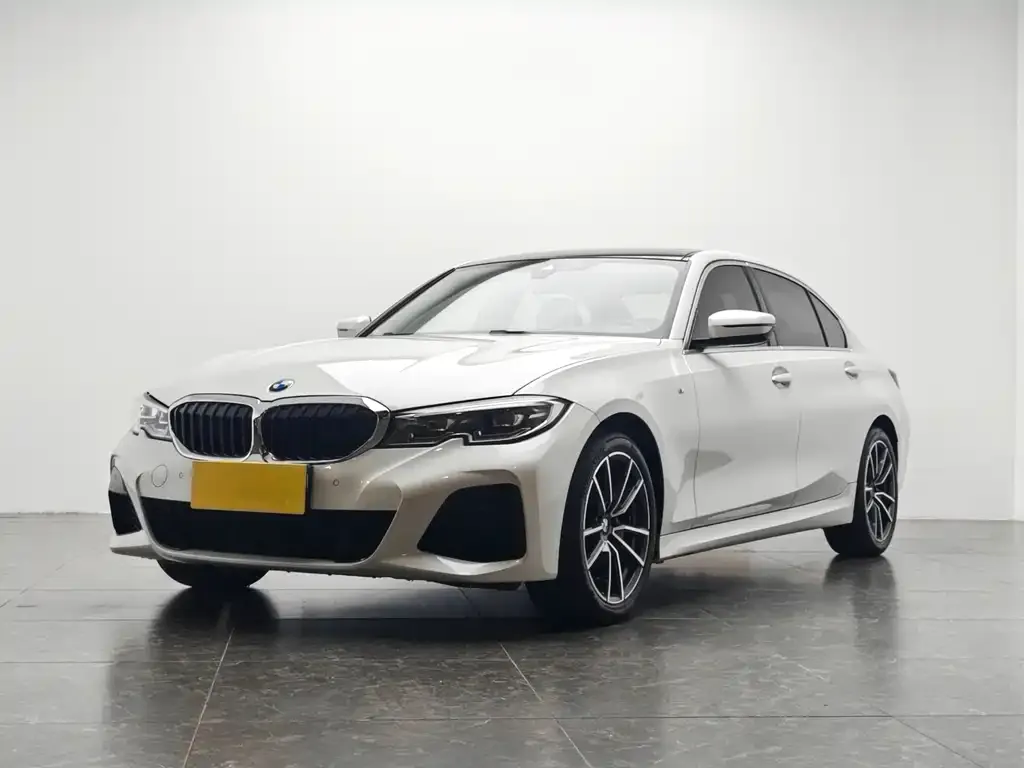 BMW 3 Series — фото 1