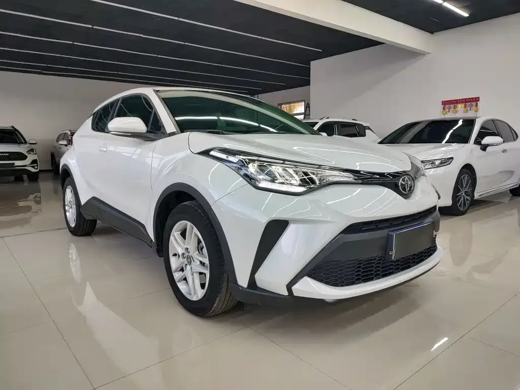 Toyota C-HR 2024 из CN, фото 3