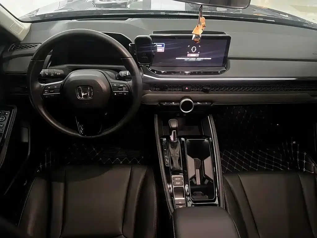 Honda Accord 2025 из CN, фото 10