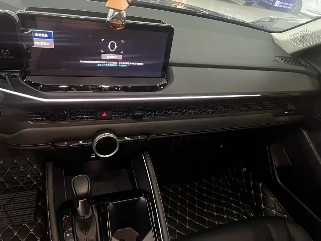 Honda Accord 2025 из CN, фото 9