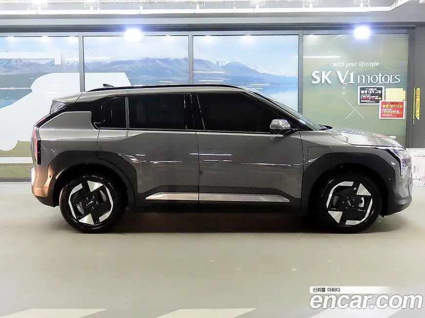 [object Object] EV3 2025 из KR, фото 3