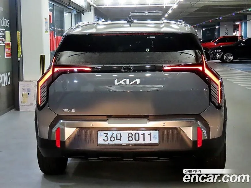 [object Object] EV3 2025 из KR, фото 5