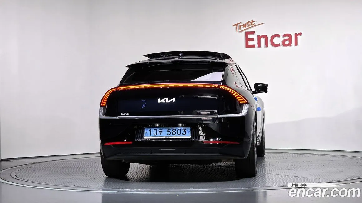 Kia EV6 — фото 4