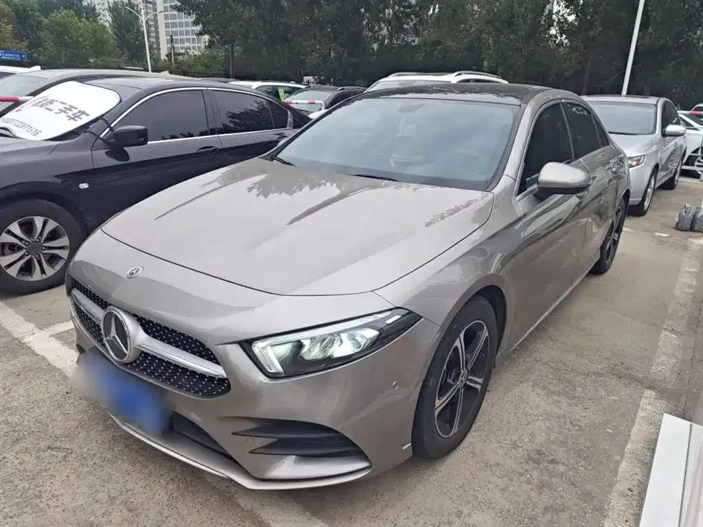 Mercedes-Benz A-Class 2023 из CN, фото 1