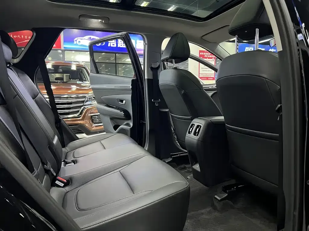 Hyundai Tucson 2024 из CN, фото 9