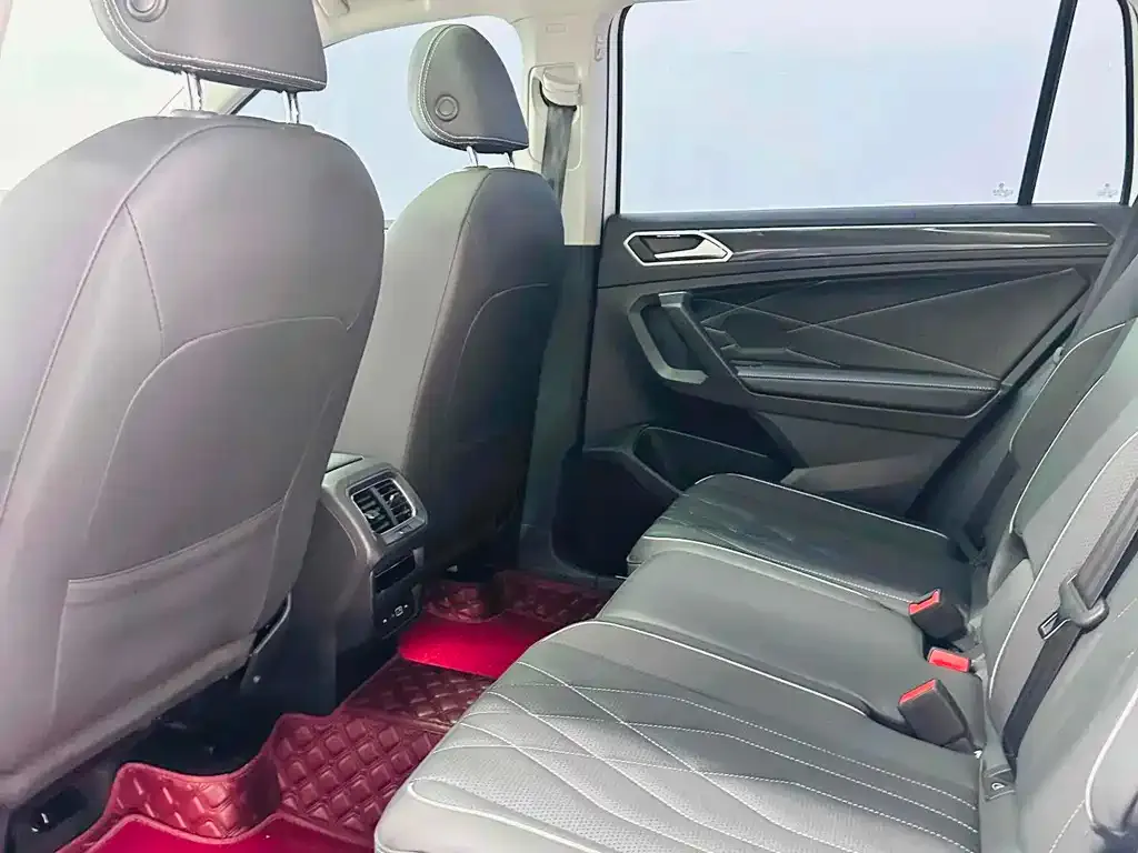Volkswagen Tiguan L New Energy 2023 из CN, фото 9