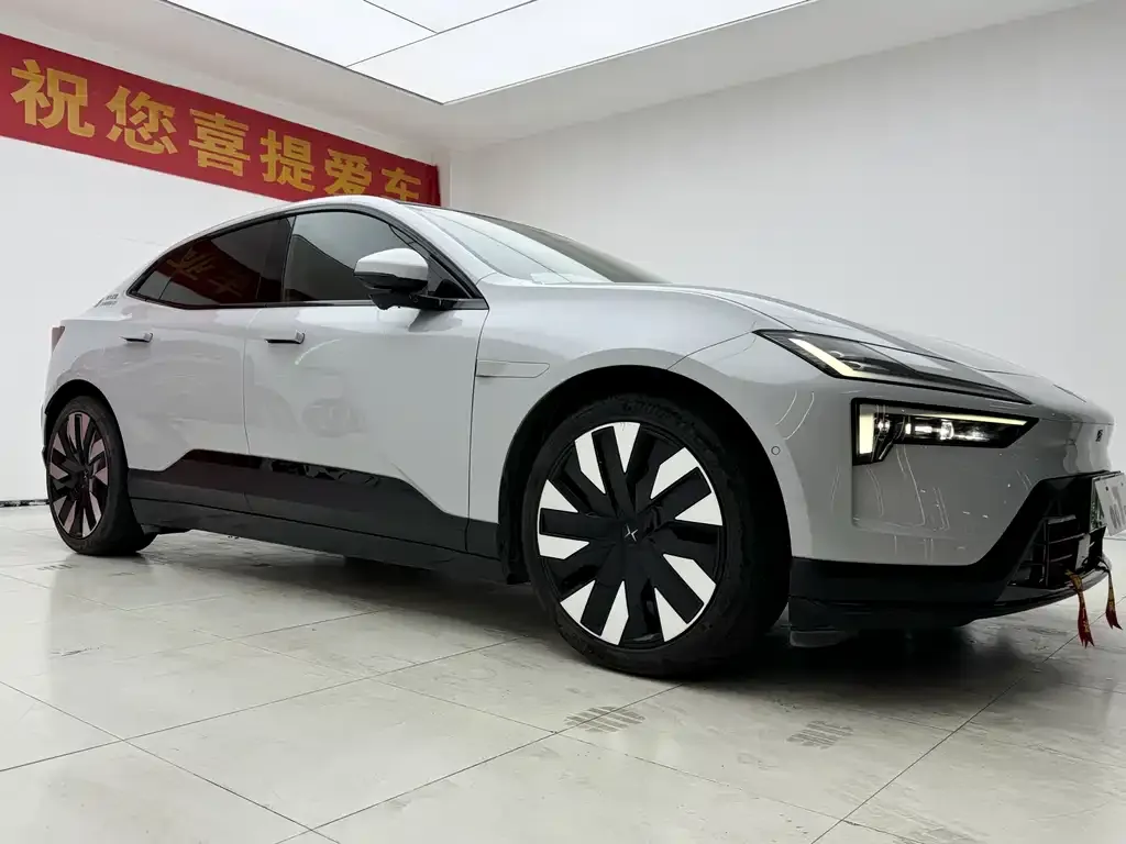 Polestar Polestar 4 2023 из CN, фото 3