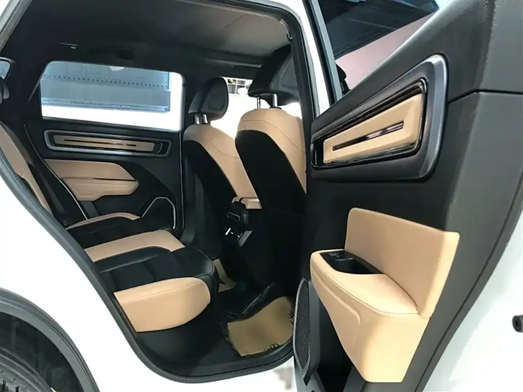 Geely Icon — фото 2