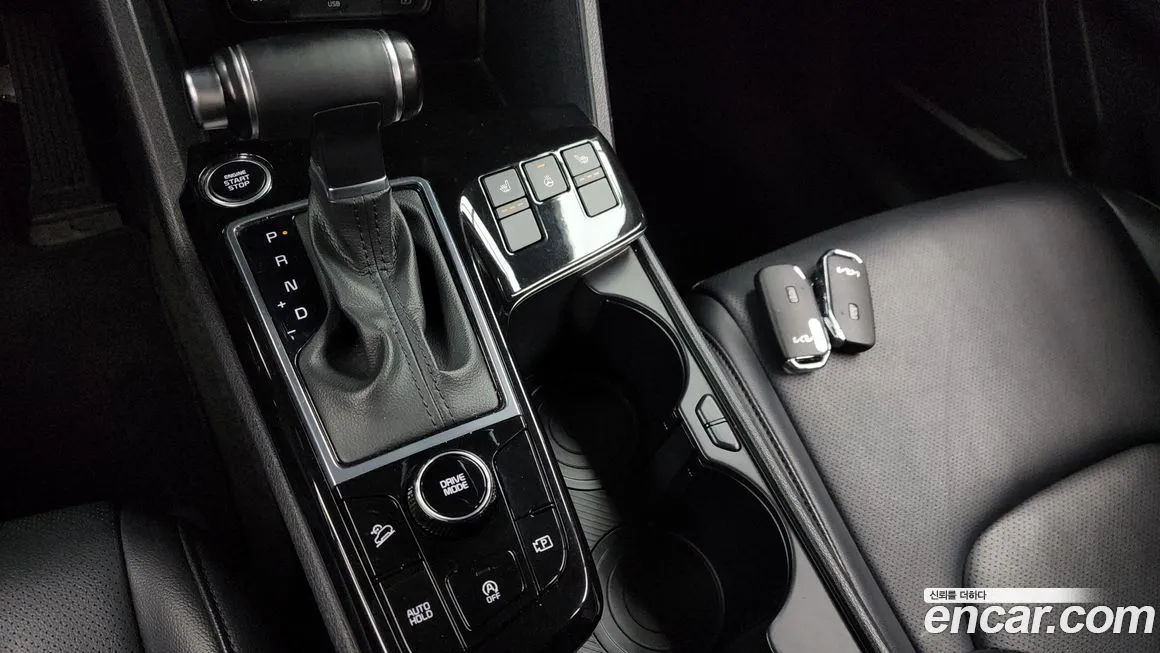 Kia Sportage — фото 9