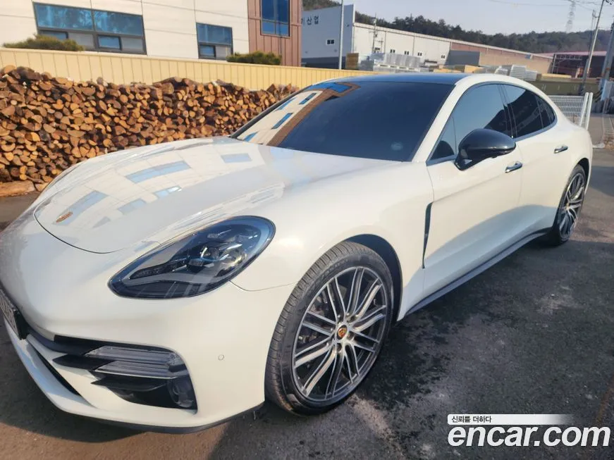 Porsche Panamera 2022 из KR, фото 2