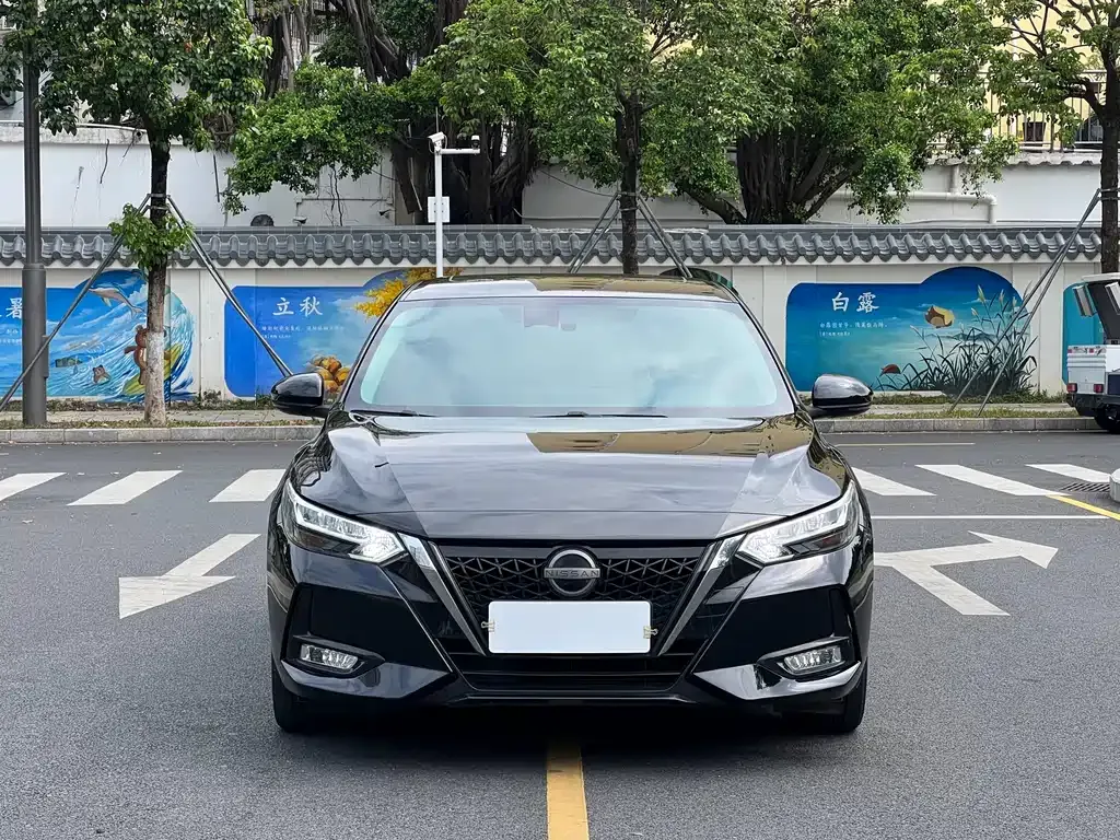 Nissan Sylphy 2022 из CN, фото 2