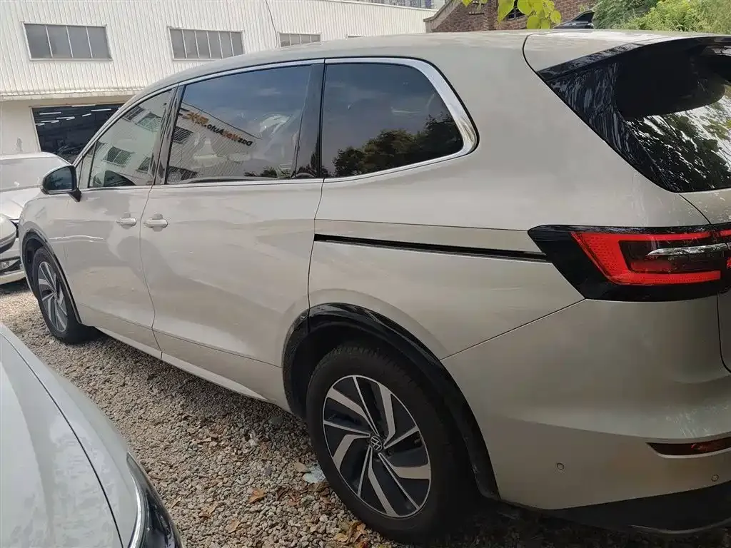 Volkswagen Viloran 2023 из CN, фото 5