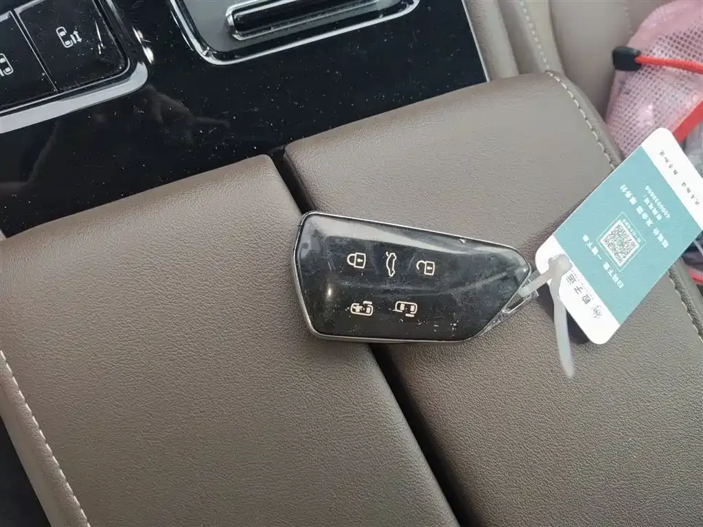 Volkswagen Viloran 2023 из CN, фото 9