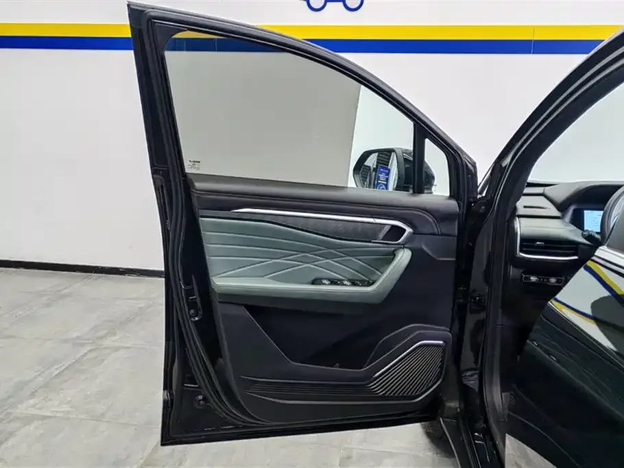 Geely Haoyue L 2024 из CN, фото 7