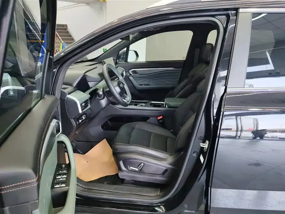 Geely Haoyue L 2024 из CN, фото 9