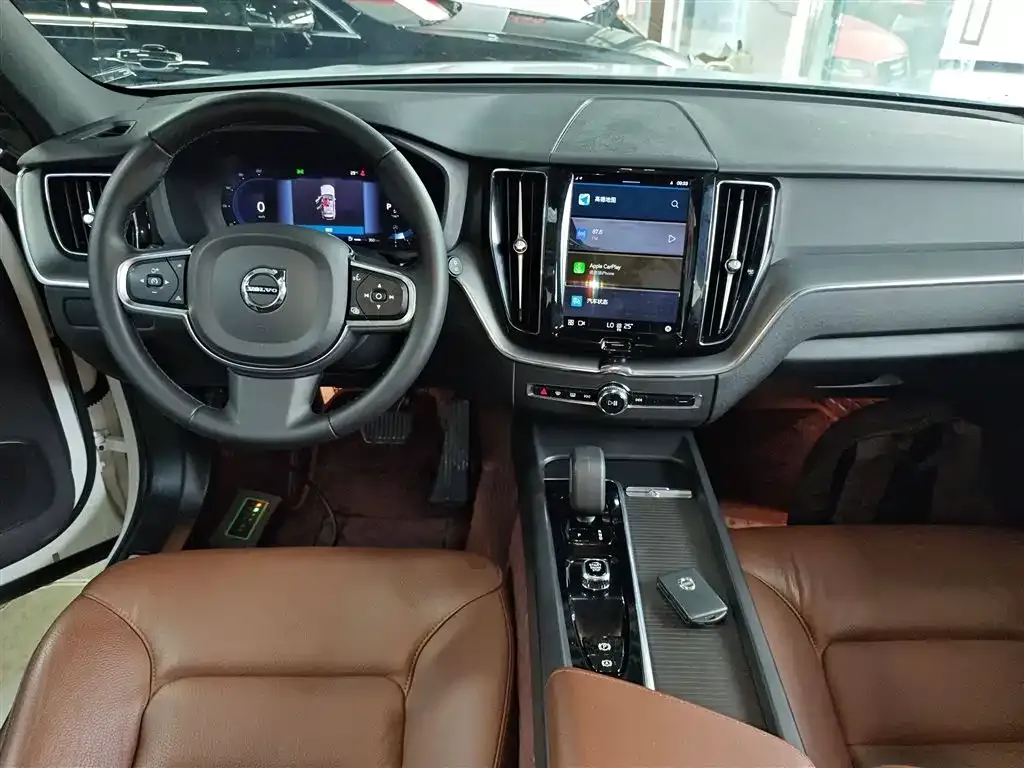 Volvo XC60 2022 из CN, фото 10